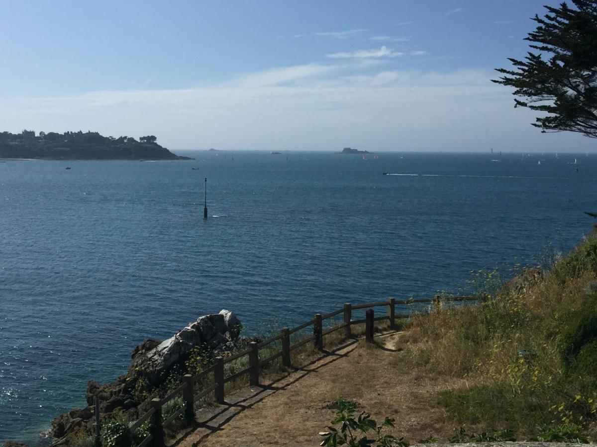 Studio Bord De Plage Des Bas Sablons Saint Malo Εξωτερικό φωτογραφία