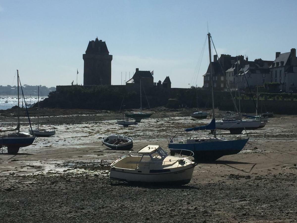 Studio Bord De Plage Des Bas Sablons Saint Malo Εξωτερικό φωτογραφία